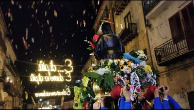 Successo per la XIII Infiorata di San Francesco: Corigliano-Rossano si stringe attorno al suo Patrono