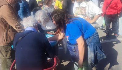 Sanità, assalto al banchetto: 300 firme per l’Ospedale Compagna