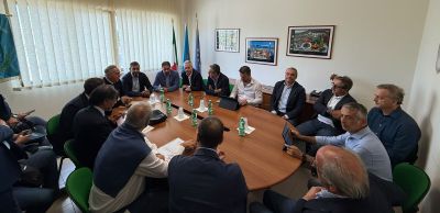 Fiume Crati: intesa tra Regione e Comuni per la mitigazione del rischio idrogeologico